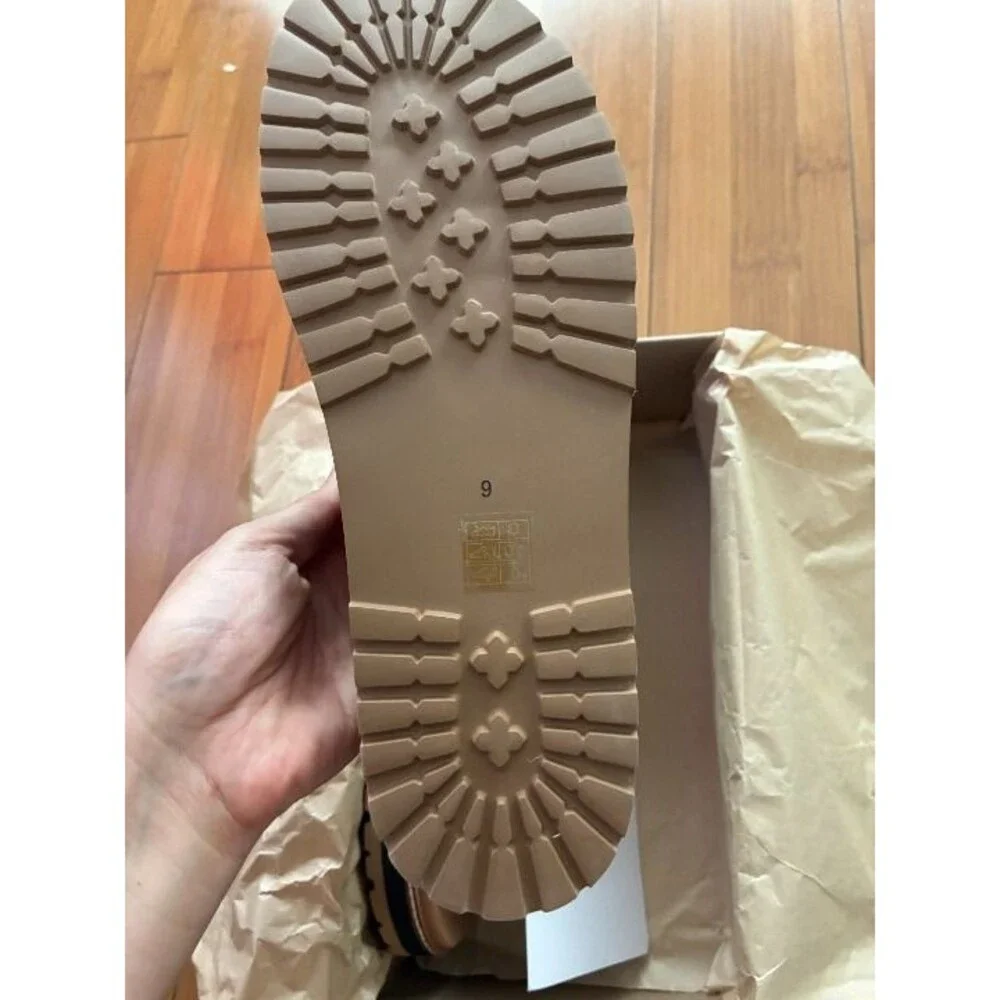 Madewell Dayna Criss Cross Lug Sole Black Sandals NWT Size 9 - Picture 4 of 6